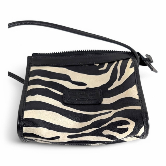 Black and Cream Zebra Print Crossbody Bag - Picture 2 of 13